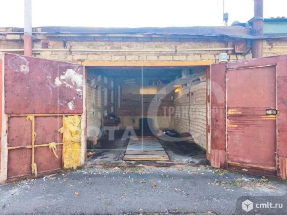 Капитальный гараж. Фото 1.