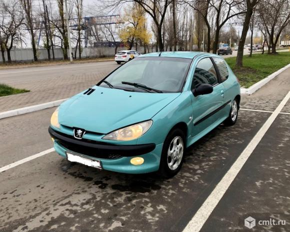 Peugeot 206 - 2003 г. в.. Фото 1.