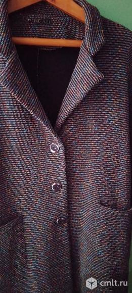 Пальто демисезонные. Фото 1.