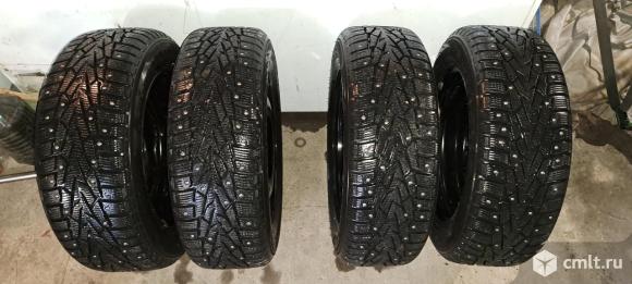 Зимние шины шип. Фото 2.