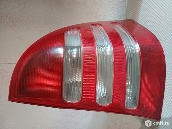 Фонарь задний правый. Фото 1.