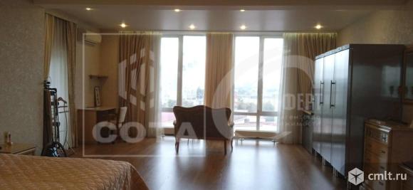 3-комнатная квартира 140 кв.м. Фото 1.