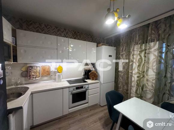 3-комнатная квартира 76,9 кв.м. Фото 1.