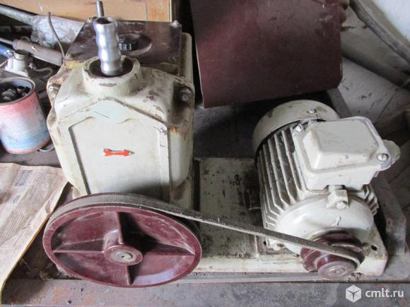 Насос вакуумный ВН 461 М.. Фото 1.