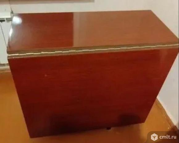 Стол-книжка. Фото 4.