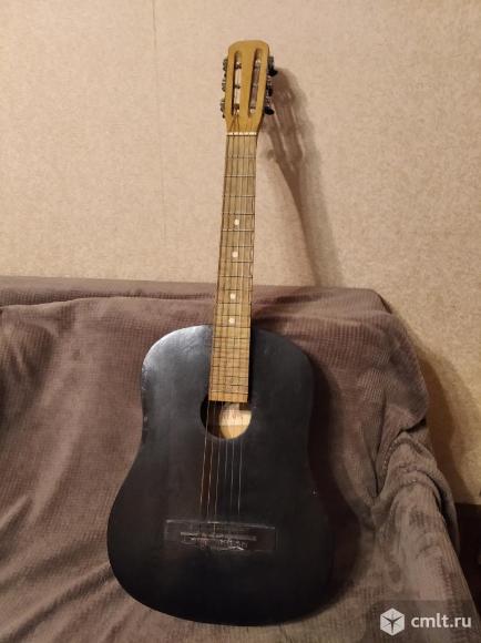 Гитара из СССР. Фото 1.