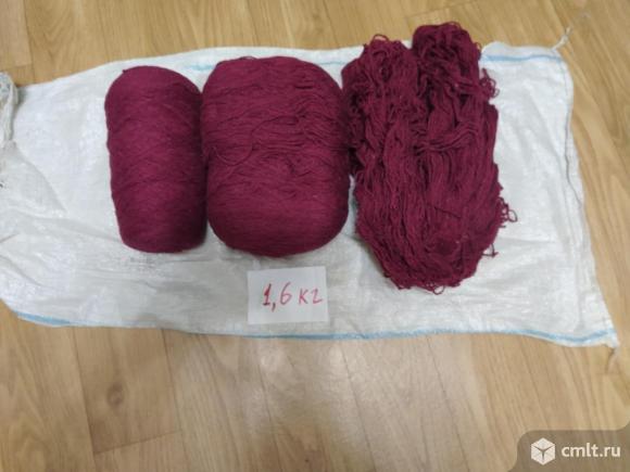 Пряжа чистошерстяная. Фото 1.