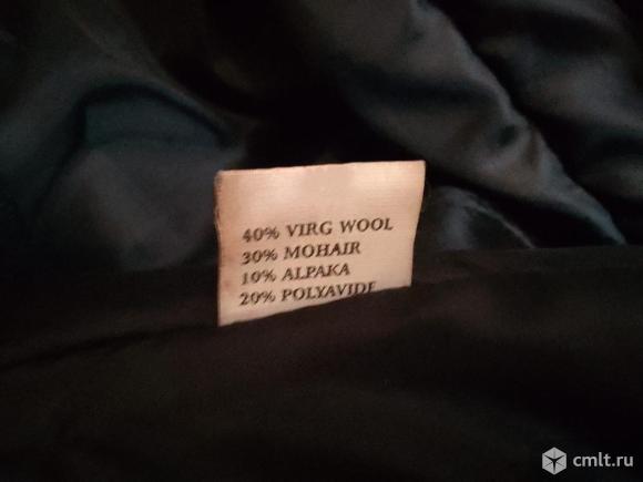 Продаётся зимнее женское пальто. Фото 4.