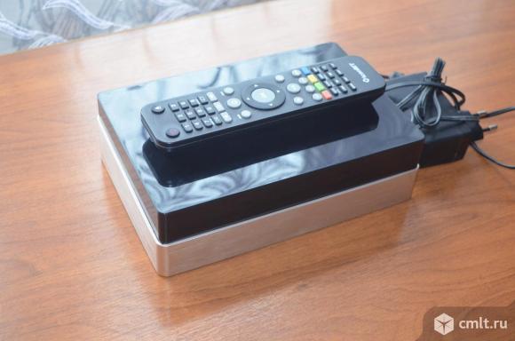 Видеоаудиопроигрыватель Медиаплеер iconBIT XDS1003D с жecтким диском HDD емкостью 1Tb.. Фото 1.