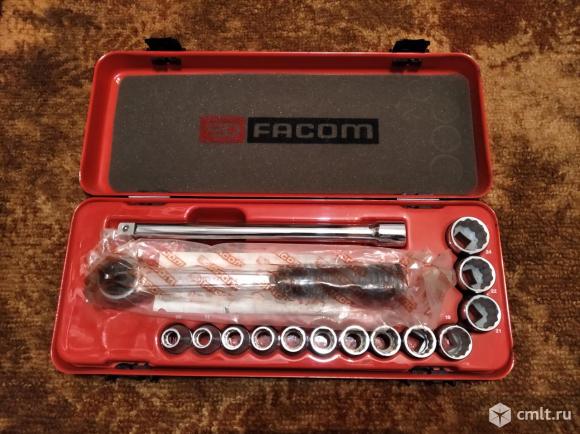 Набор инструмента. Фото 1.