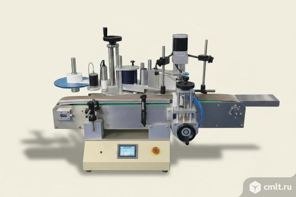 Этикетировочная машина ЭМ05.10 с пневмообкатчиком. Фото 1.