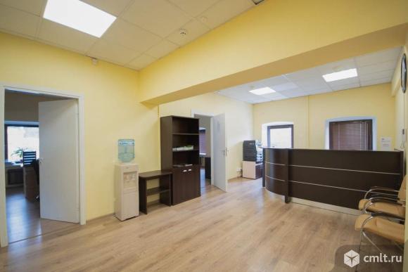 Аренда офиса 380.4 м2. Фото 1.