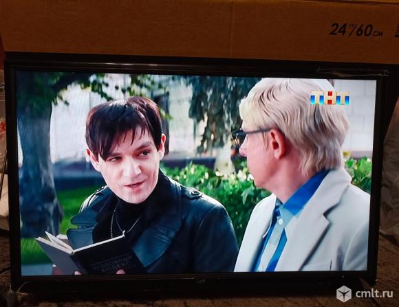 Цифровой телевизор 24" (60см) Leff 24H110T. Фото 1.