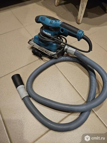 Вибрационная шлифмашина Makita BO3711 отл.сост. Фото 1.