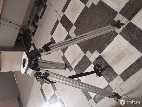 Штативы геодезические. Фото 3.