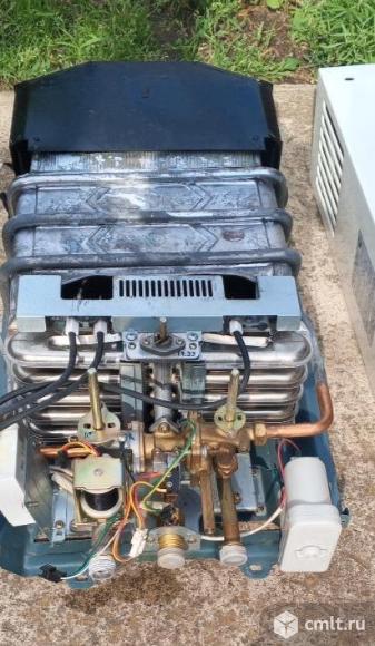 Запчасти от газовой колонки Vector eco plus. Фото 2.