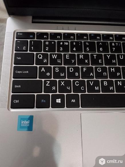 Ноутбук SOLOVOX. Фото 1.