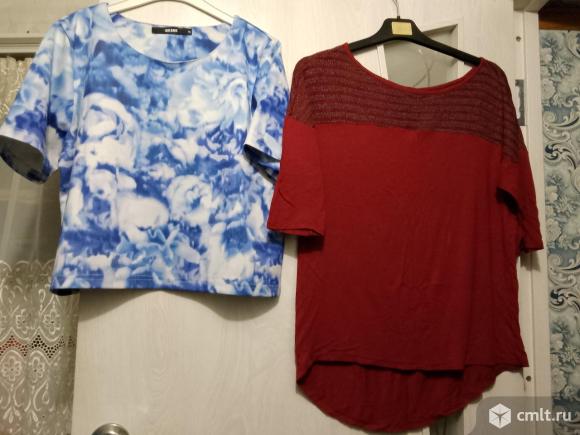 Футболки, блузки много. Фото 12.