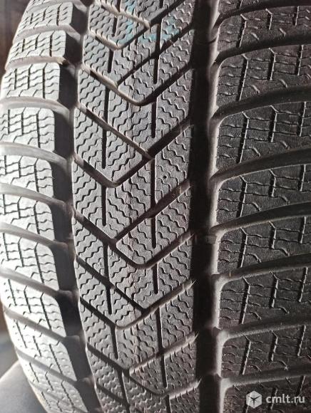 20 R 235/35 Pirelli Winter Sottozero 3 одна шина. Фото 1.