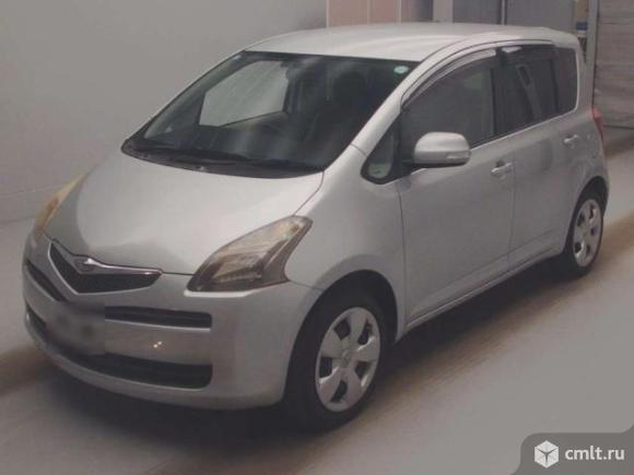Toyota Ractis - 2006 г. в.. Фото 1.