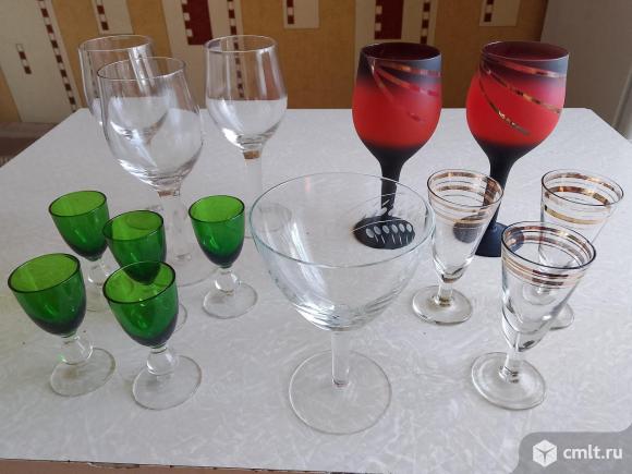 Рюмки разные. Фото 1.