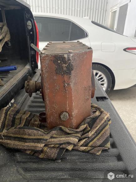 Продаю редуктор длч веткоизмельчителя. Фото 1.