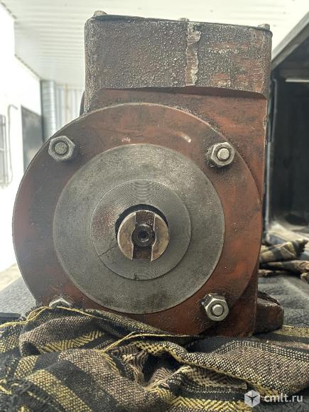 Продаю редуктор длч веткоизмельчителя. Фото 3.