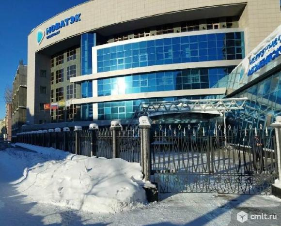 Административное здание площадью 6 401,2 кв.м в Челябинске. Фото 1.