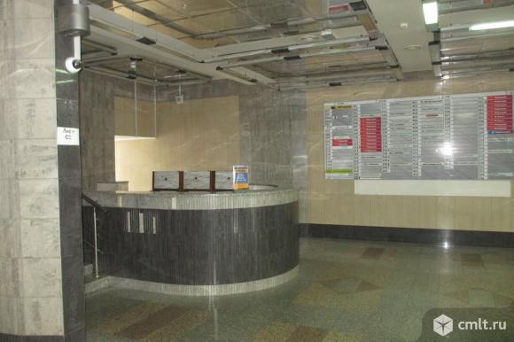 Нежилое помещение общей площадью 226 кв. м. Фото 1.