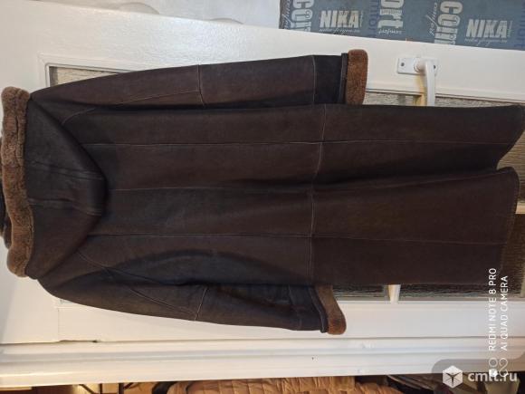 Дубленка с капюшоном, размер 48-50.. Фото 3.