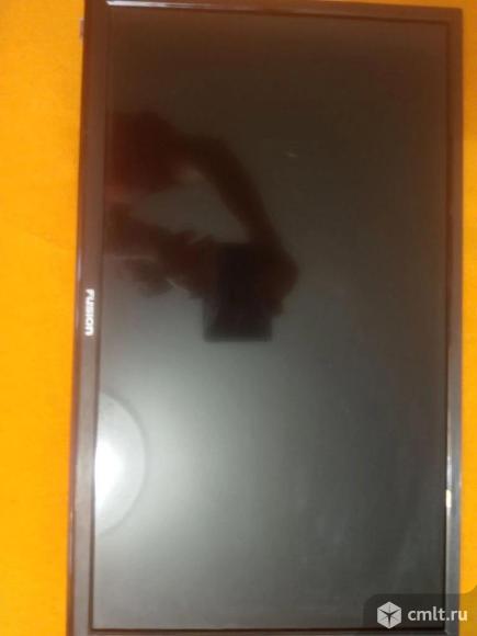 Телевизор LED Fujitsu. Фото 1.