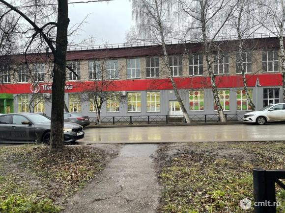 Торговое помещение 520 м2 в аренду. Фото 1.