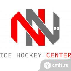 Разнорабочий (заливщик льда). Фото 1.