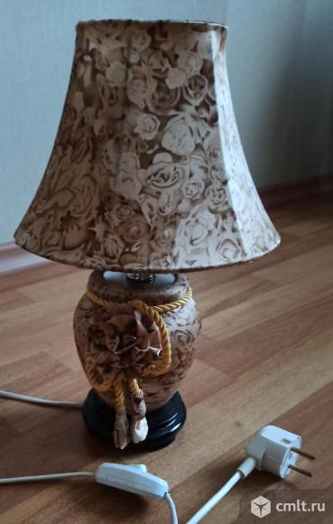 Настольная лампа, б/у. Фото 1.