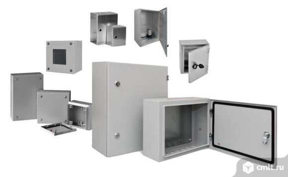 Электрошкафы, серверное оборудование. Фото 1.