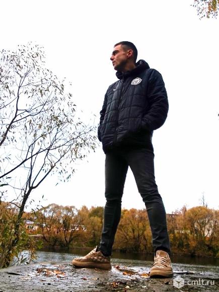 Утренний дворник. Фото 1.