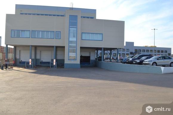 Аренда склада 1500 м2 со стеллажами. Фото 1.