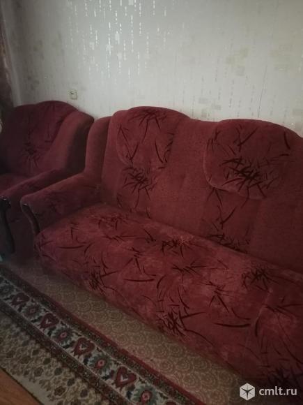Диван и 2 кресла. Фото 1.