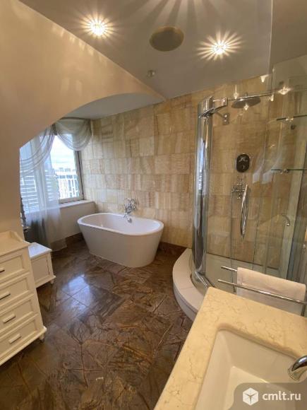 Продам 5-комн. квартиру 243 кв.м.. Фото 1.