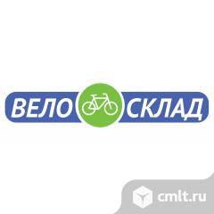 Продавец-консультант. Фото 1.