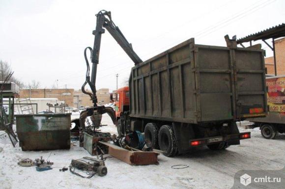 Вывоз бытового крупногабаритного мусора после пожара. Фото 1.