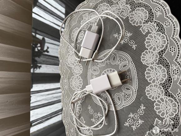 Блок зарядки с кабелем для iPhone. Фото 1.