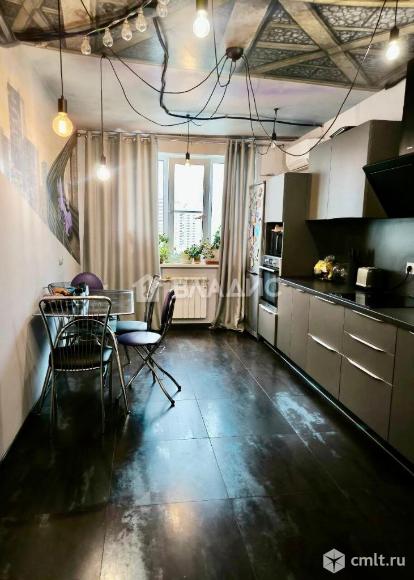 3-комнатная квартира 90,6 кв.м. Фото 1.