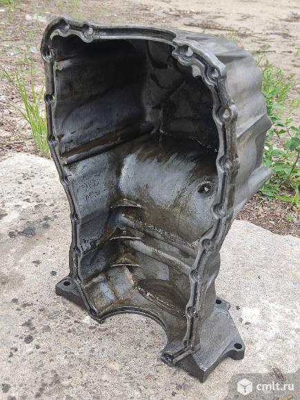 Запчасти двигателя рено. Фото 1.
