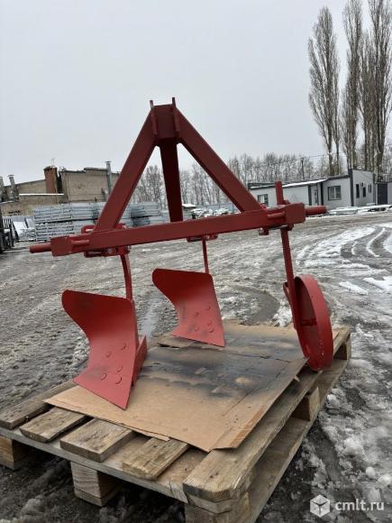 Плуг Уралец 1L-220. Фото 4.