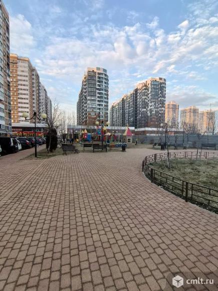 Продается 2-комн. квартира 57.2 кв.м.. Фото 1.