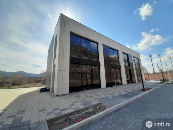 Торговое помещение 300 м2 в аренду. Фото 1.