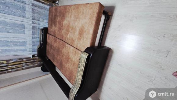 Продам диван, прямой. Фото 5.