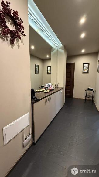 Продается 2-комн. квартира 70 кв.м.. Фото 1.