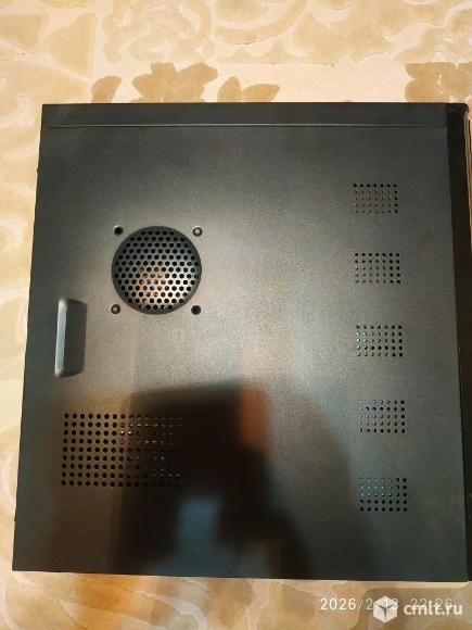 Компьютер без монитора. Фото 5.